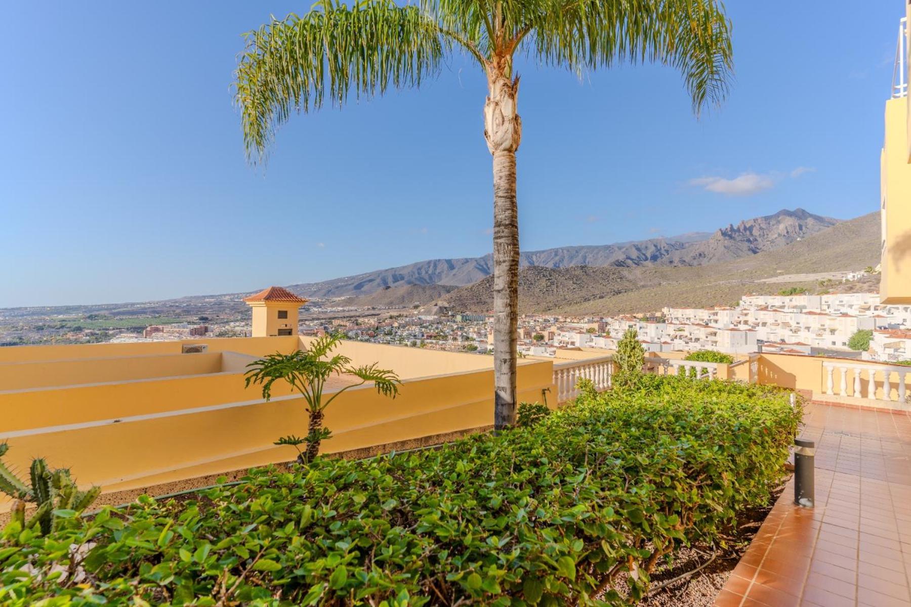 Penthouse With Ocean Views - Torviscas Lejlighed Costa Adeje  Eksteriør billede